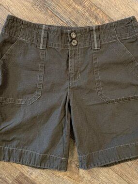 Eddie Bauer Khaki Green 100% Cotton SHORTS 6 Back Flap Pockets Hiking Gorpcore